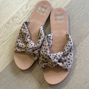 DV by Dolce Vita spot leopard sandals